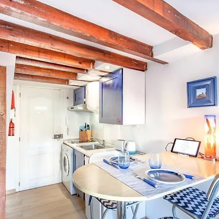 Mouraria 3 - Historic Duplex-2